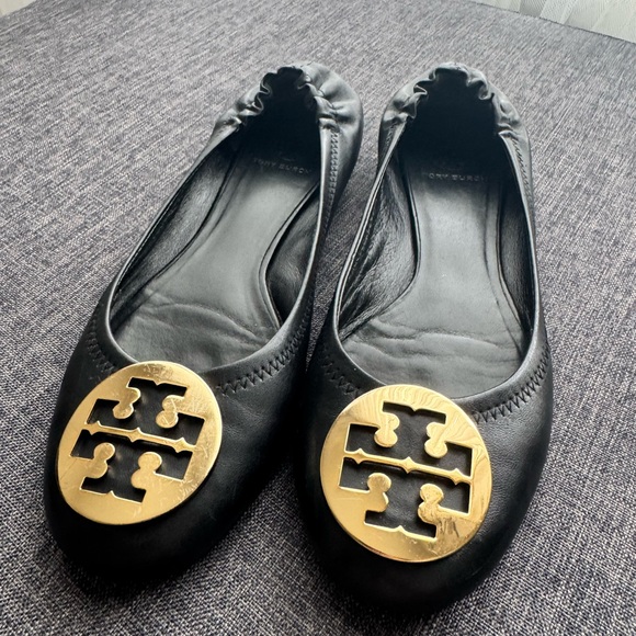 Tory Burch Black Leather Reva Logo Ballet Flats - Size 9 - Picture 9 of 14